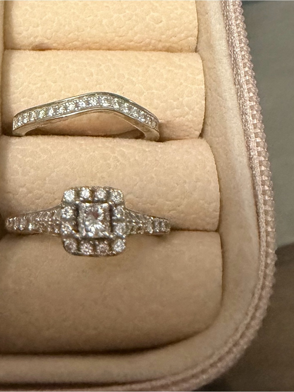 14K White Gold Princess-Cut Diamond Halo Engagement Ring - White